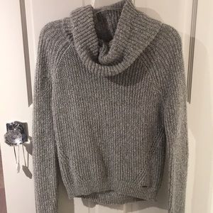 super cute pull over sweater